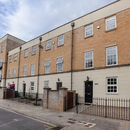 Thomas, Off Leeman Road, Sleeps 9 Villa York Exterior foto